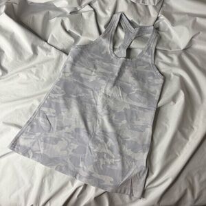 Lululemon Cool Racerback Luxtreme
Incognito Camo Jacquard Alpine White Starlight